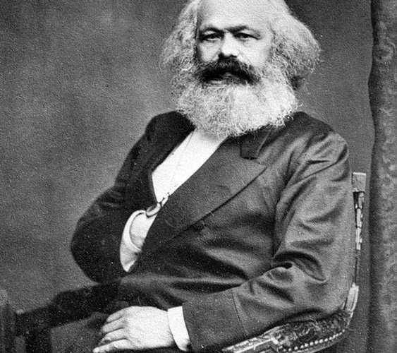 Kenapa sih Kalo Ngomongin Karl Marx Dianggap Komunis?