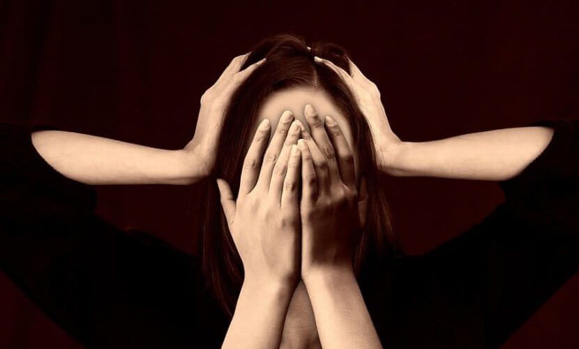 Cara Mengatasi Rasa Kekhawatiran Berlebih pada Penderita Athazagoraphobia