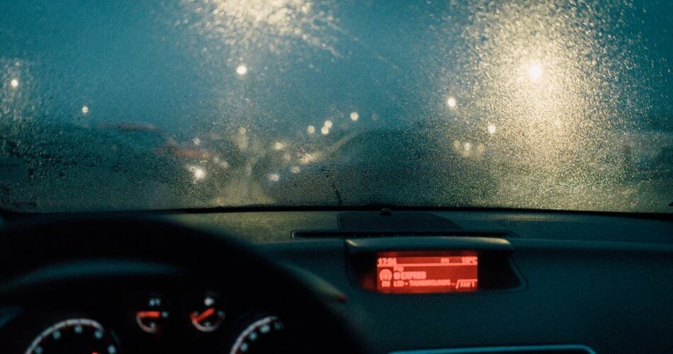 Berkendara Saat Hujan