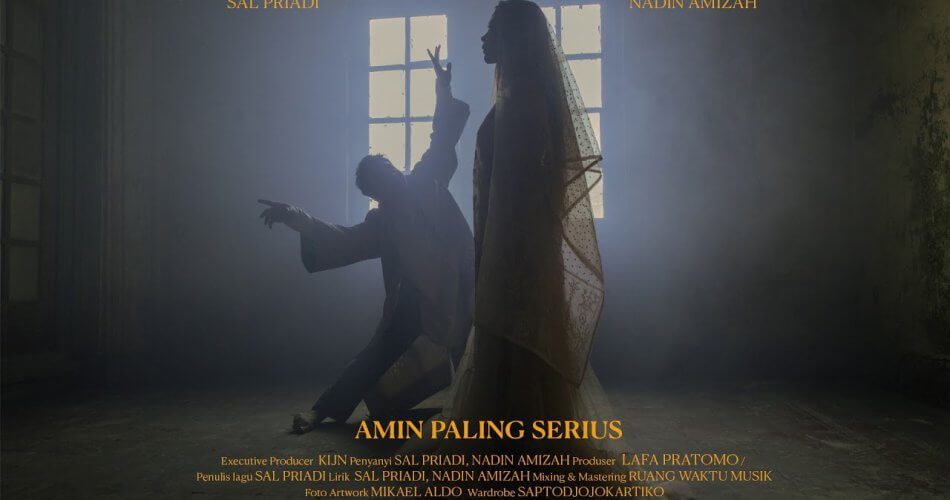 Dalam lagu "Amin Paling Serius" dari Sal Priadi, melodi yang epik dan lirik yang mendalam berhasil menciptakan pesona yang tak terlupakan.