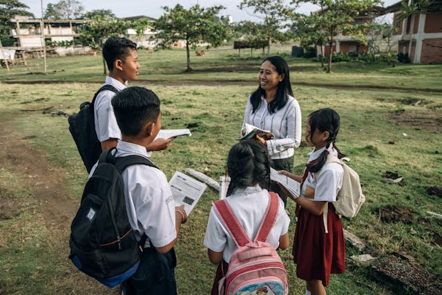 Pendidikan itu Lebih dari Sekadar Ijazah, Tujuannya Lebih Mulia