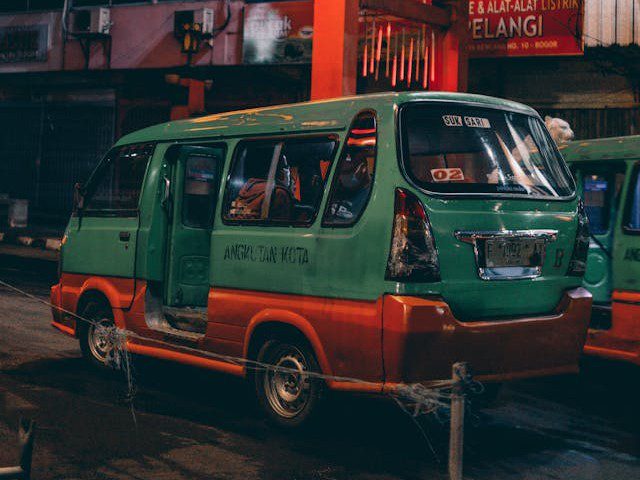 Tiga Privilege yang Saya Dapatkan sebagai Anak Sopir Angkot